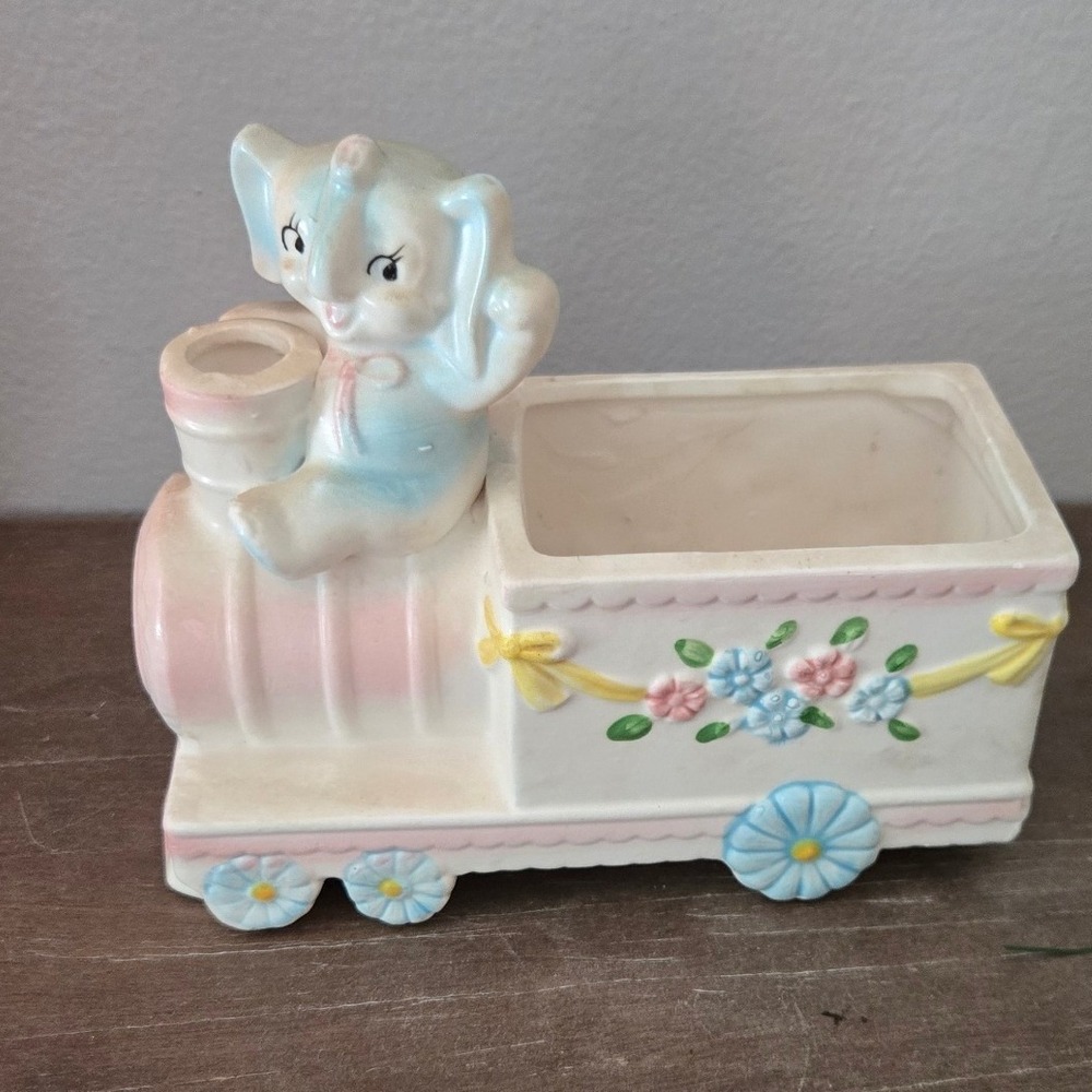 Vintage Napco Baby Elephant Train Planter Nursery Vase Japan C8142 Pastel